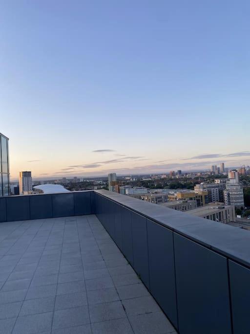 Central Manchester-1Br Apartment Free Parking-Cinema Room Dış mekan fotoğraf